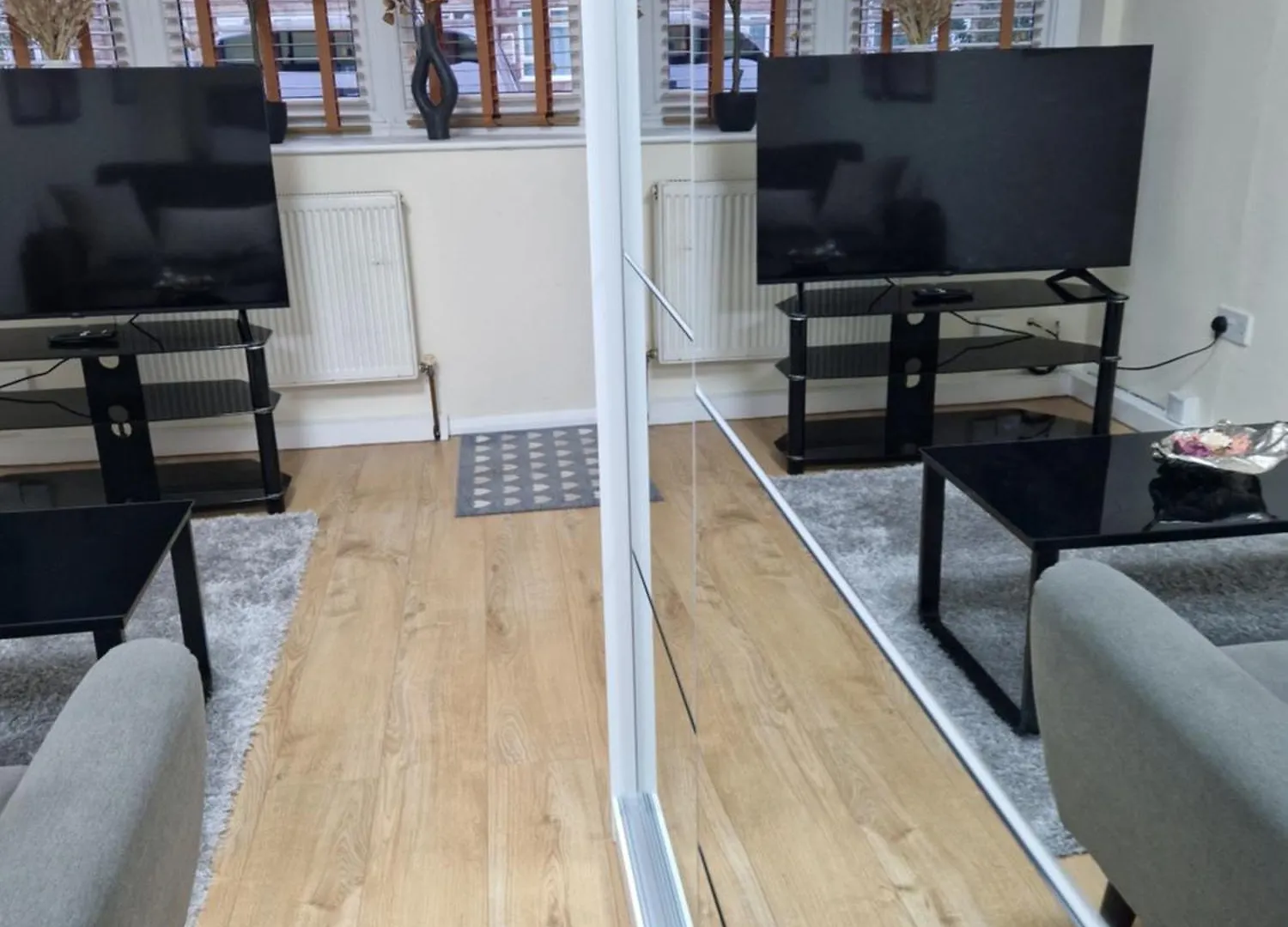 Διαμέρισμα Cozy Flat & Lovely Garden, High Speed Wifi Cranford